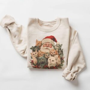 Retro Santa Claus And Kittens Christmas Winter Sweatshirt - 90s Old Saint Nick Gift For Cat Lovers Outfit
