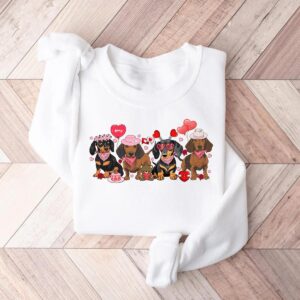 Valentine Dachshund Dog T-Shirt