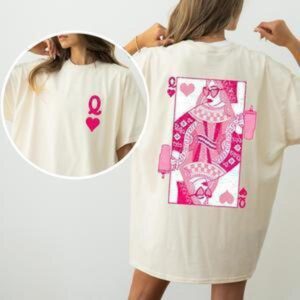 Queen of Hearts Valentine’s Day Comfort Colors T-Shirt – Love Card Game Graphic Tee for Women